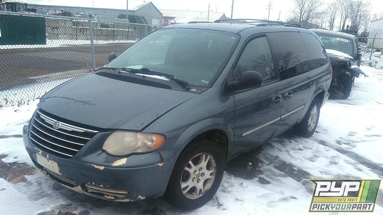 2007 CHRYSLER TOWN & COUNTRY available for parts