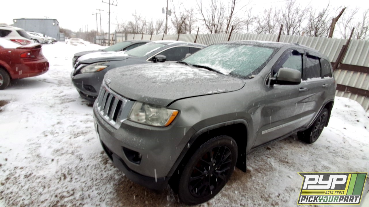 2012 JEEP GRAND CHEROKEE partes disponibles