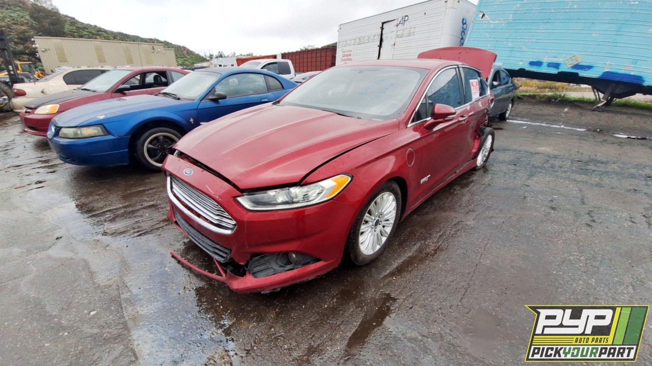 2014 FORD FUSION available for parts