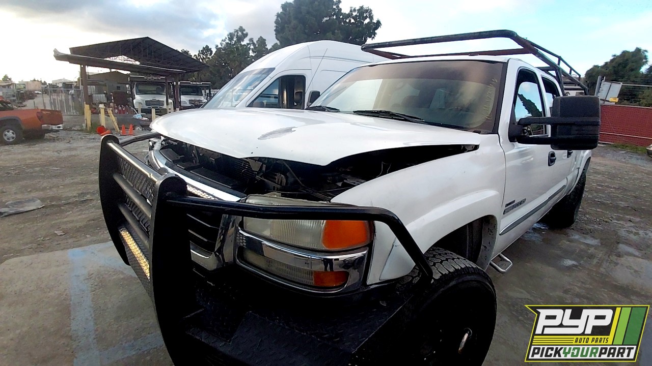 2003 GMC SIERRA 2500 HD partes disponibles