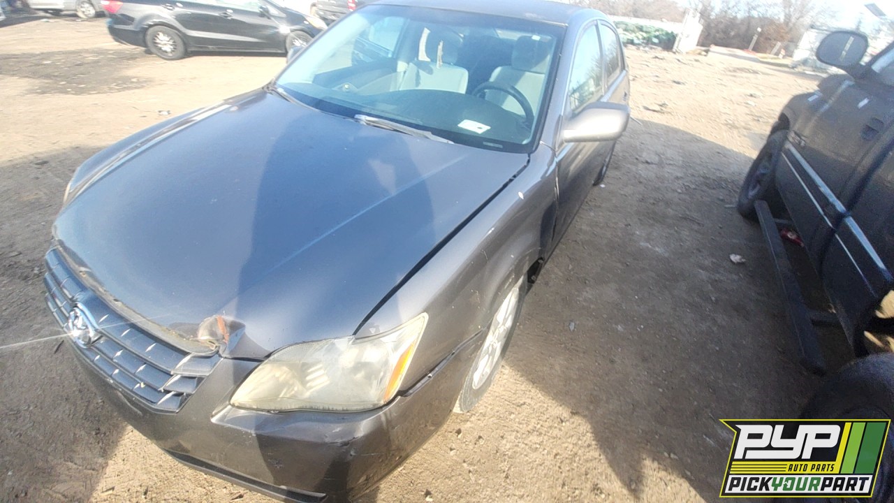 2005 TOYOTA AVALON available for parts