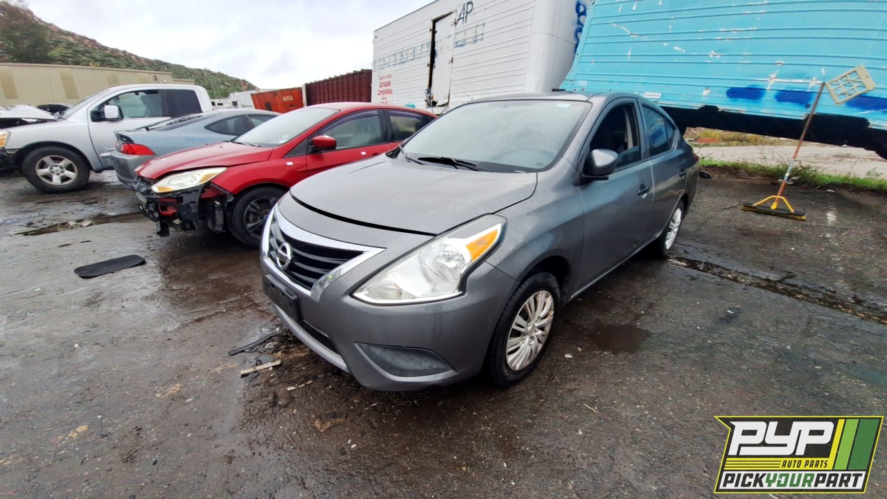 2016 NISSAN VERSA partes disponibles