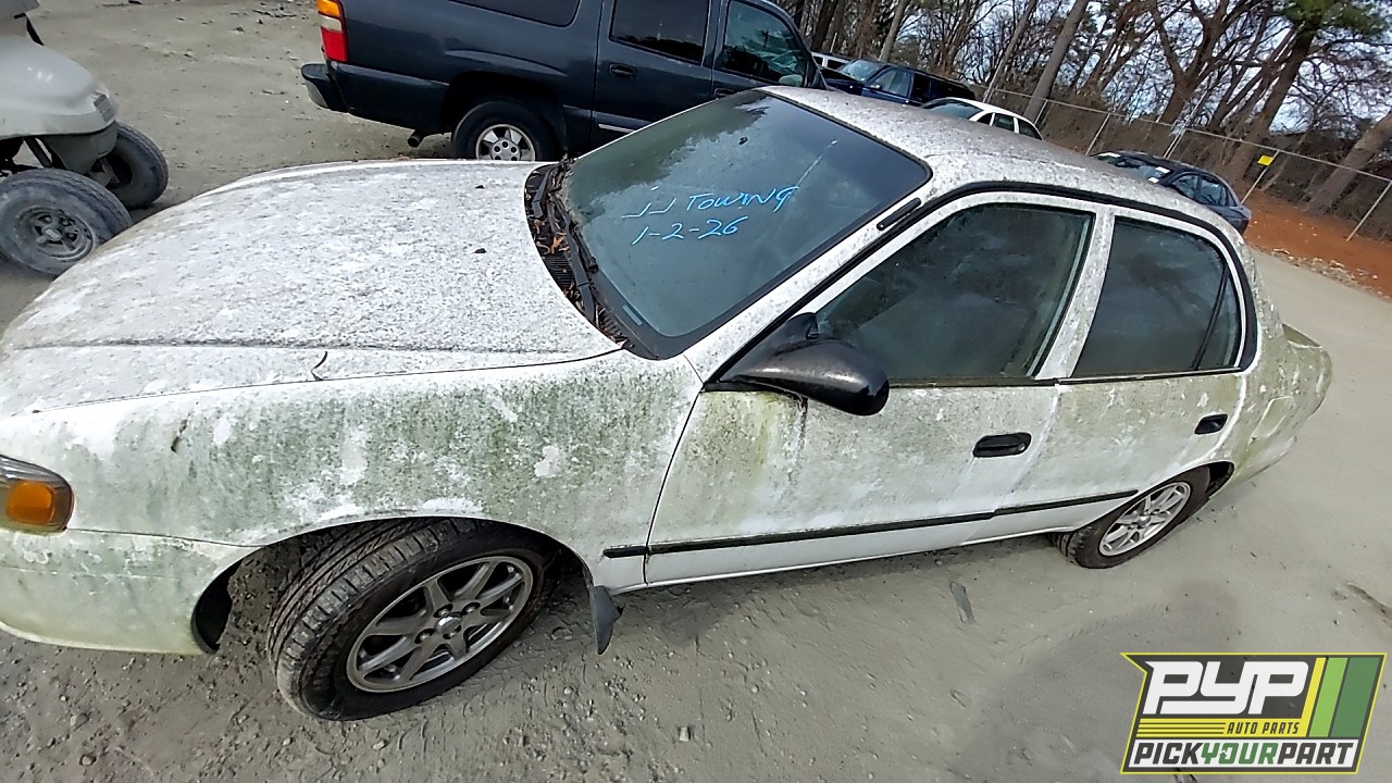 2001 TOYOTA COROLLA available for parts
