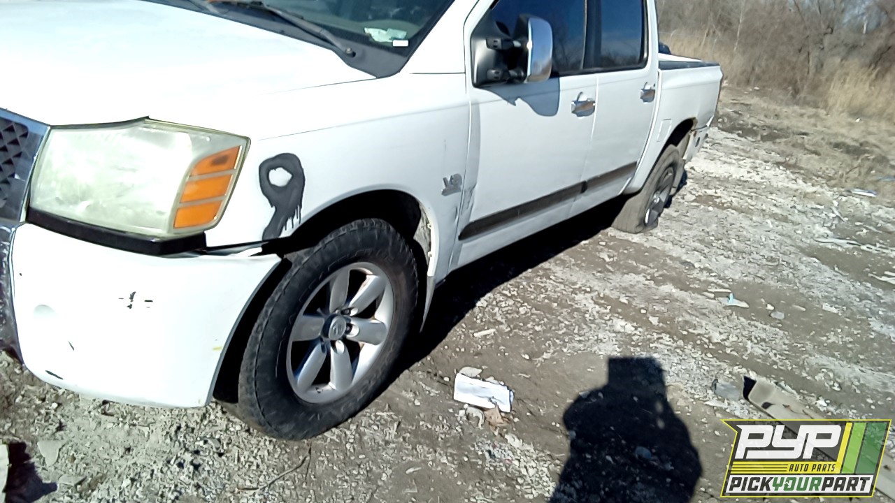 2004 NISSAN TITAN partes disponibles