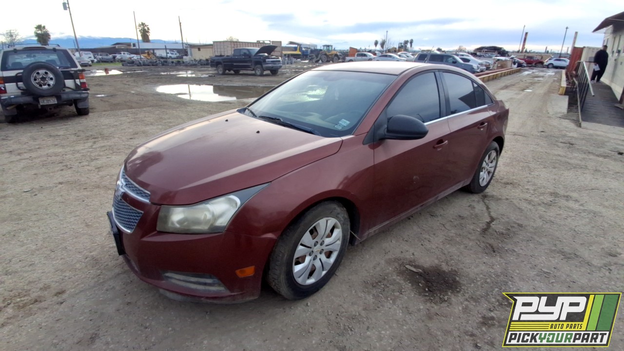 2012 CHEVROLET CRUZE partes disponibles