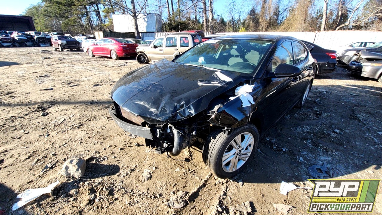 2020 HYUNDAI ELANTRA available for parts
