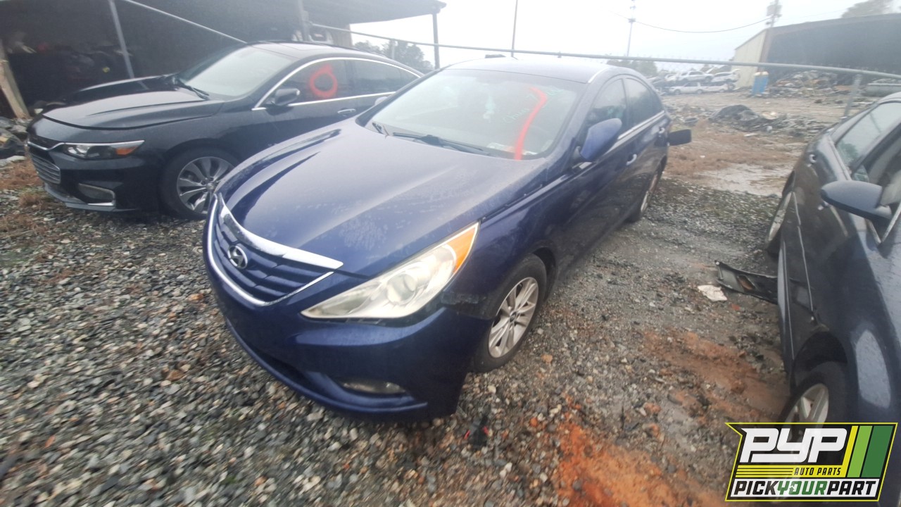 2013 HYUNDAI SONATA available for parts