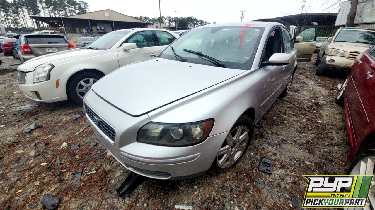 2006 VOLVO S40 available for parts