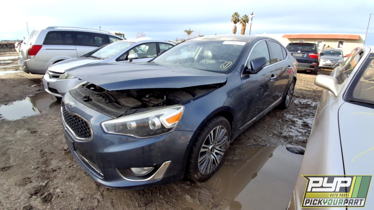 2014 KIA CADENZA partes disponibles
