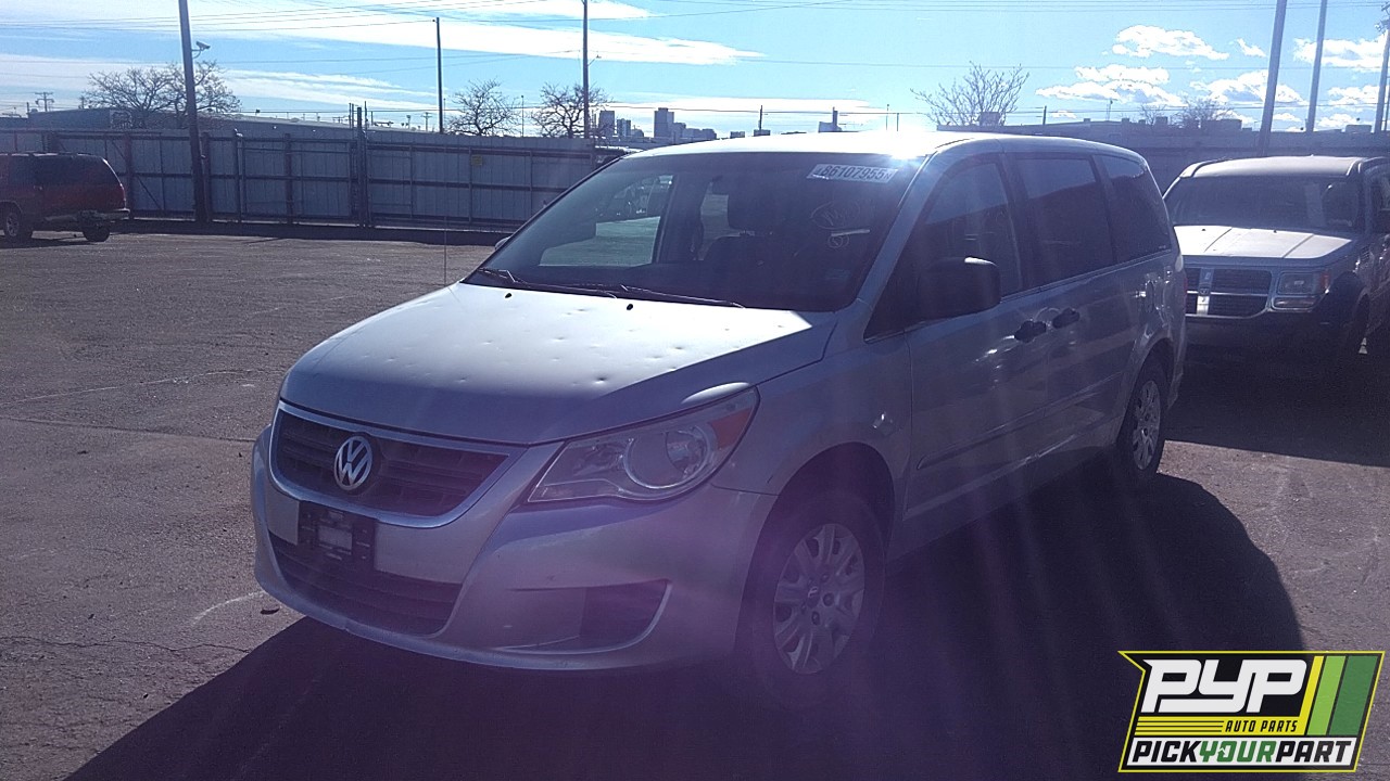 2010 VOLKSWAGEN ROUTAN partes disponibles