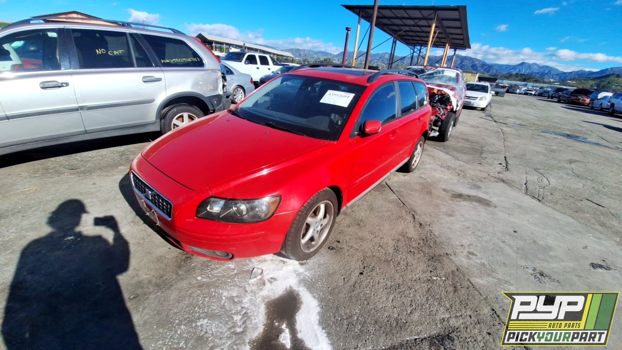 2005 VOLVO V50 available for parts