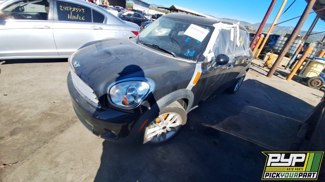 2012 MINI COOPER COUNTRYMAN available for parts