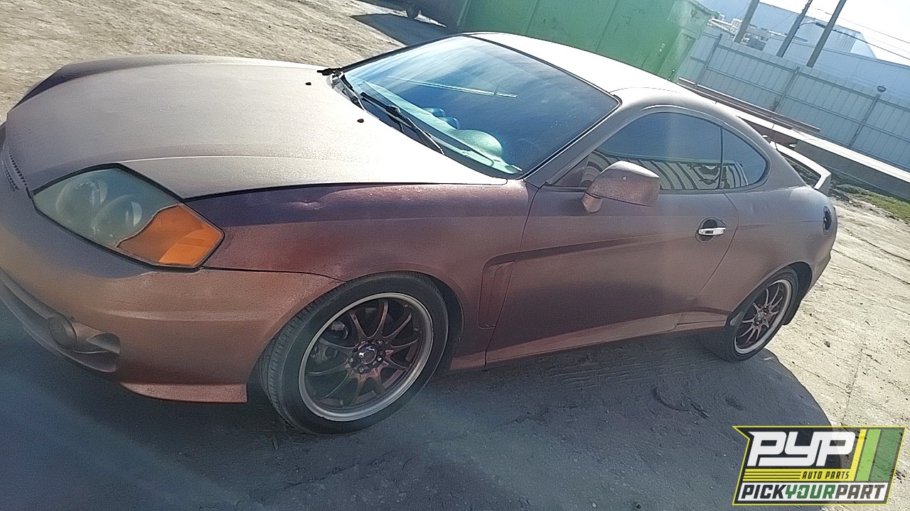 2004 HYUNDAI TIBURON partes disponibles