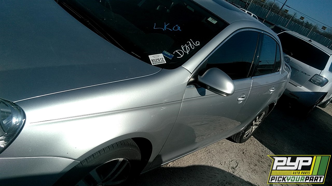 2006 VOLKSWAGEN JETTA partes disponibles