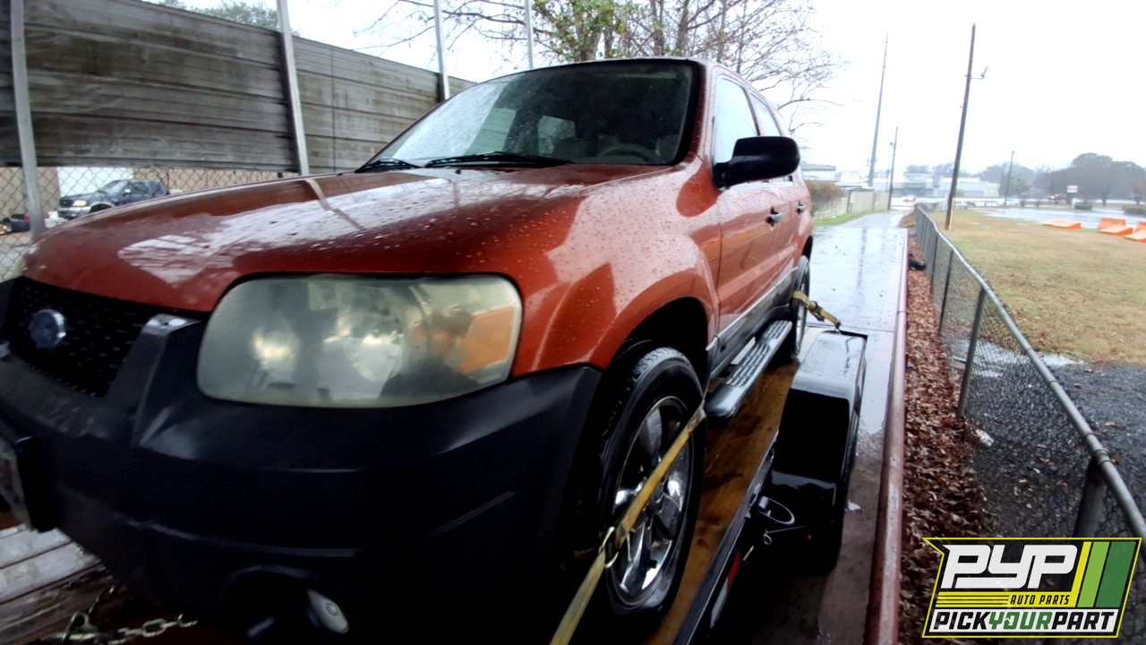 2007 FORD ESCAPE available for parts