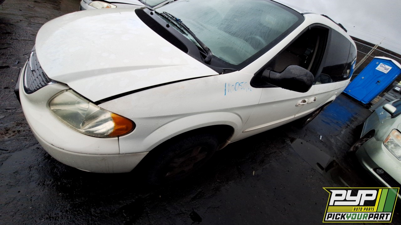 2003 CHRYSLER TOWN & COUNTRY partes disponibles