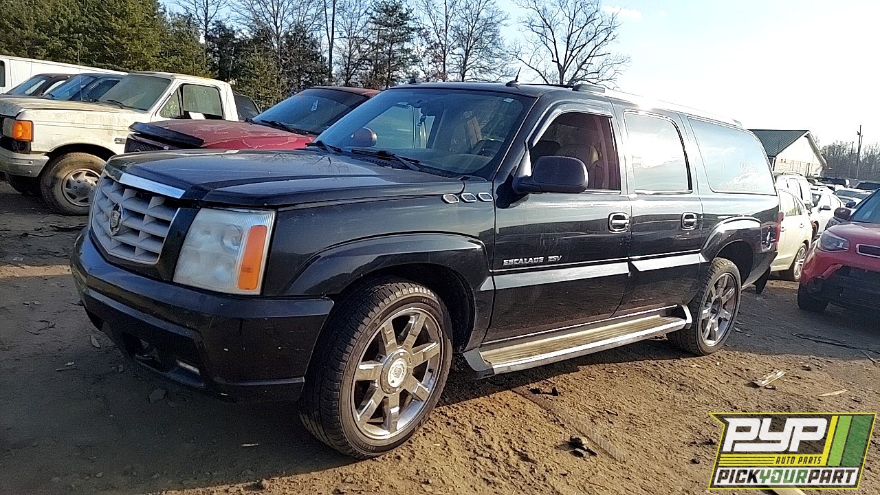 2004 CADILLAC ESCALADE ESV partes disponibles