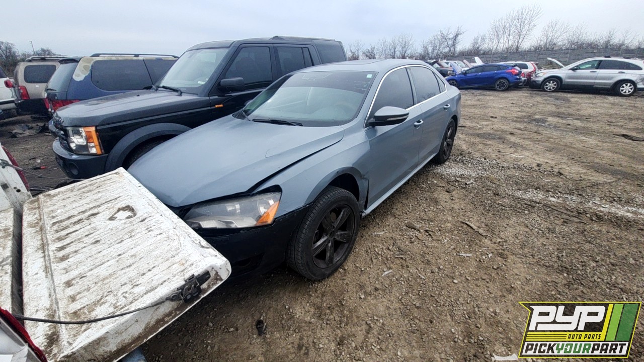2012 VOLKSWAGEN PASSAT partes disponibles