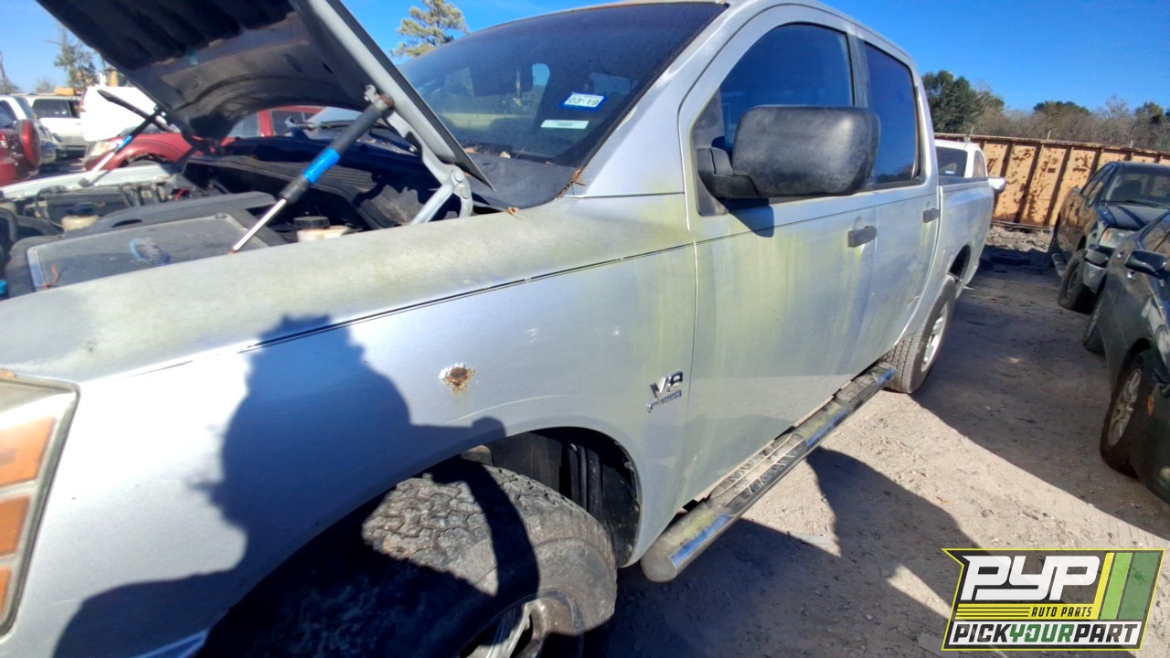 2004 NISSAN TITAN partes disponibles