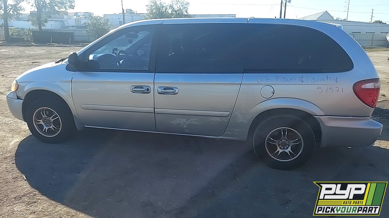 2007 CHRYSLER TOWN & COUNTRY available for parts