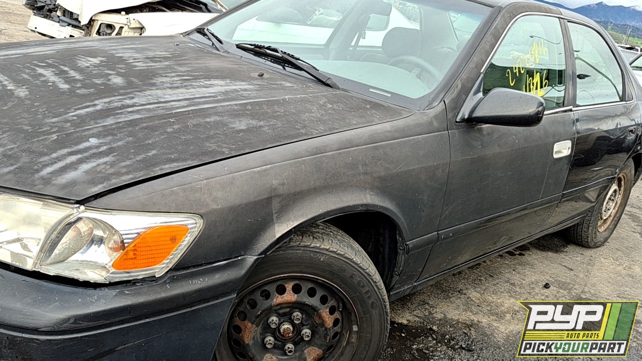 2000 TOYOTA CAMRY partes disponibles
