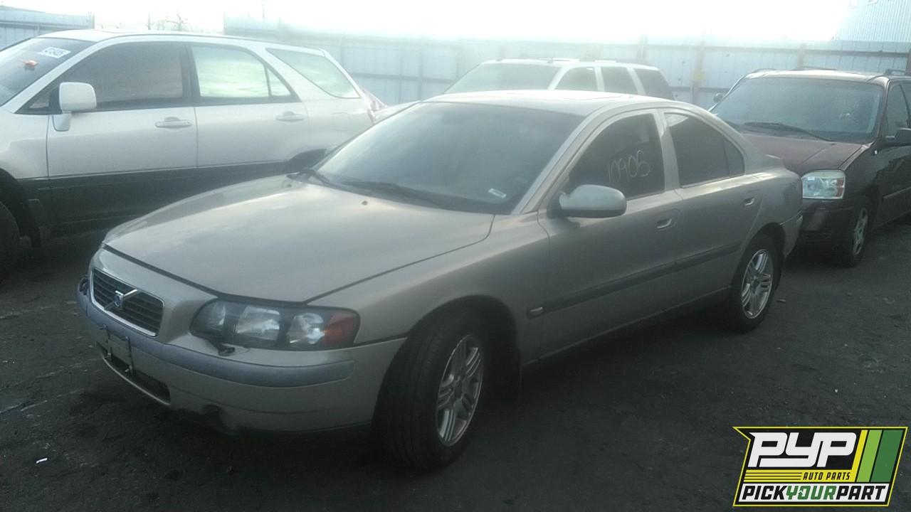 2003 VOLVO S60 partes disponibles