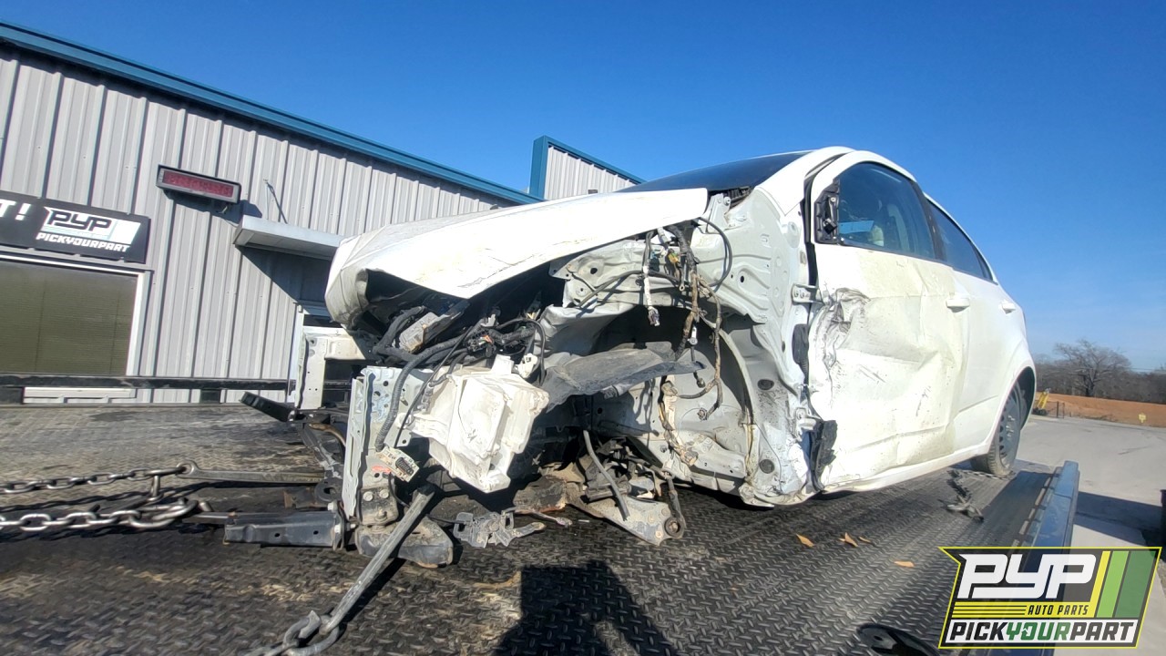 2017 CHEVROLET SONIC partes disponibles