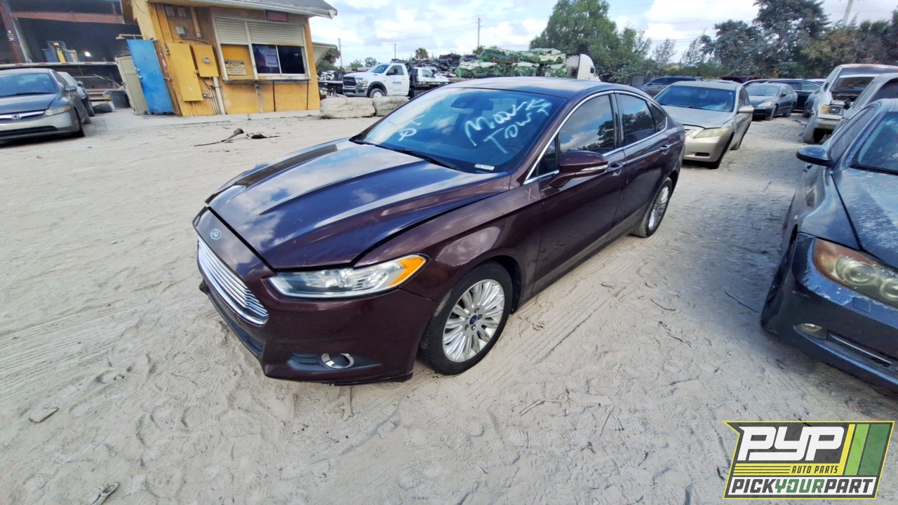 2013 FORD FUSION partes disponibles