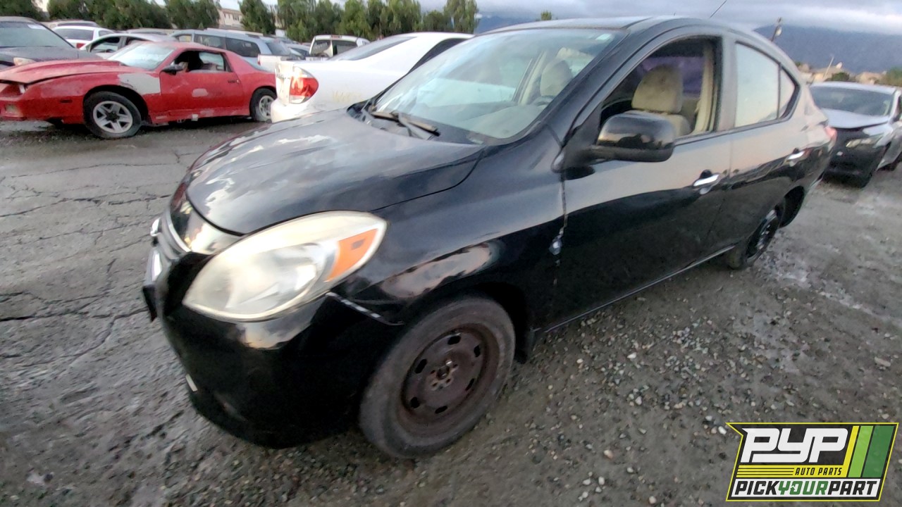 2012 NISSAN VERSA partes disponibles