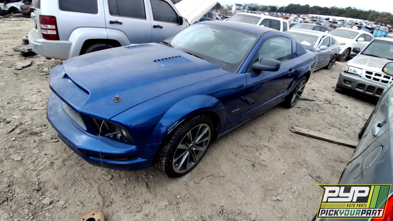 2006 FORD MUSTANG available for parts