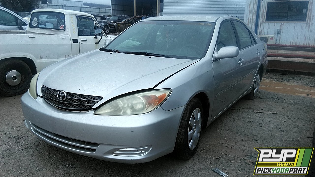 2004 TOYOTA CAMRY partes disponibles