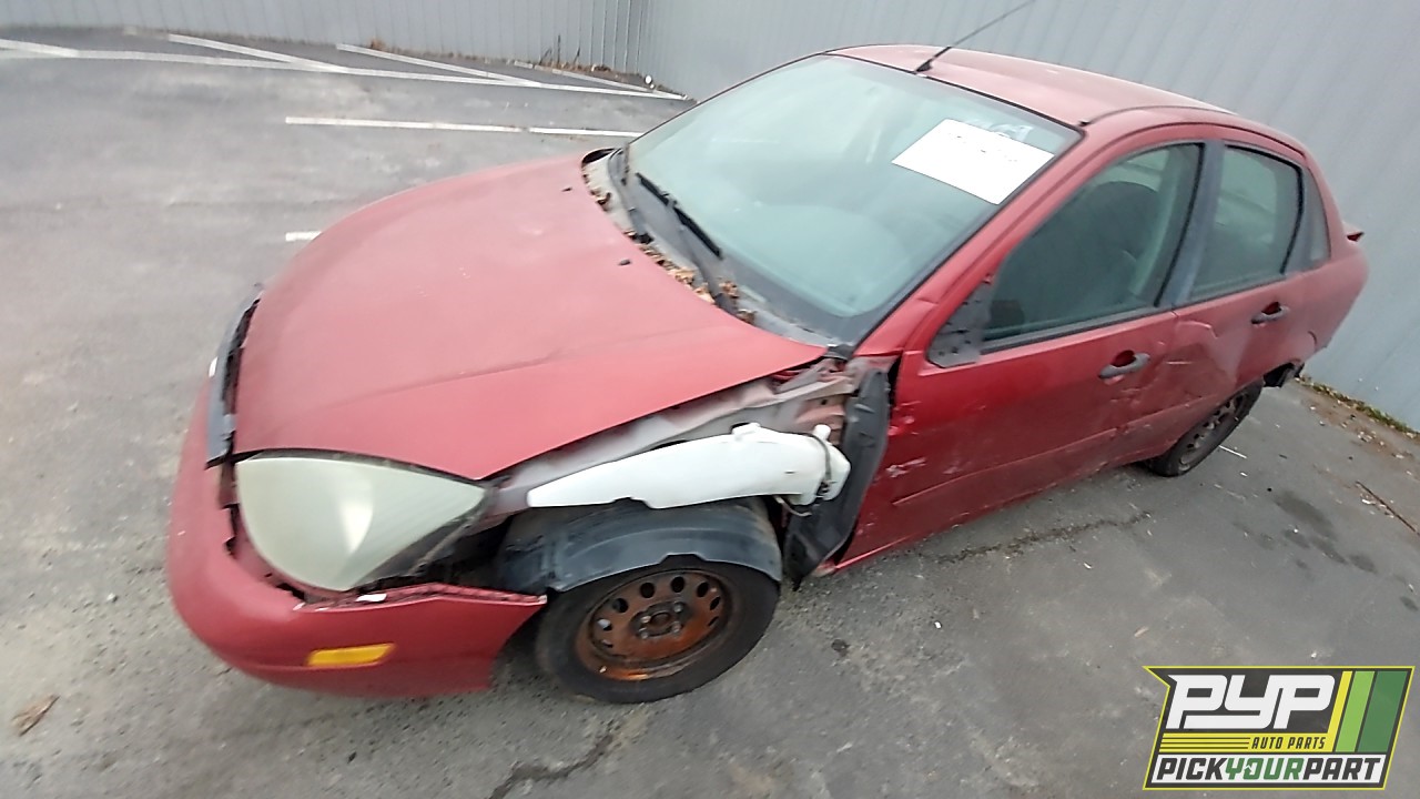2004 FORD FOCUS available for parts