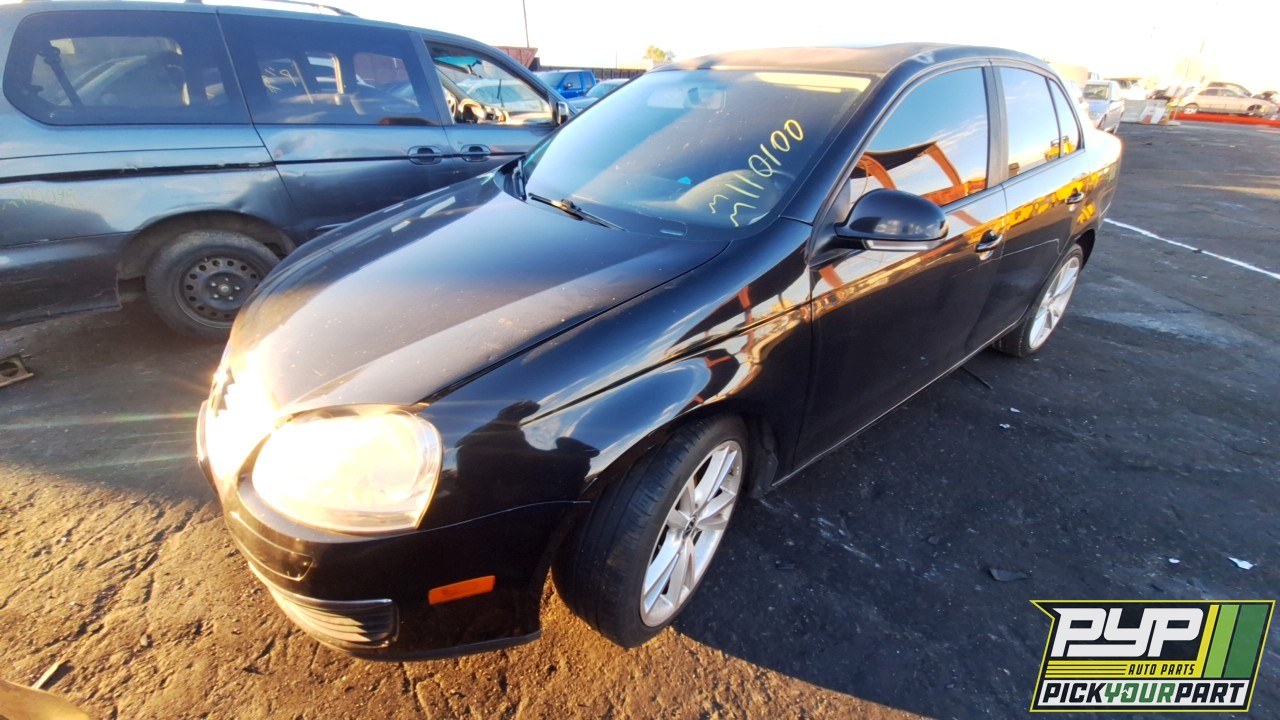 2010 VOLKSWAGEN JETTA partes disponibles