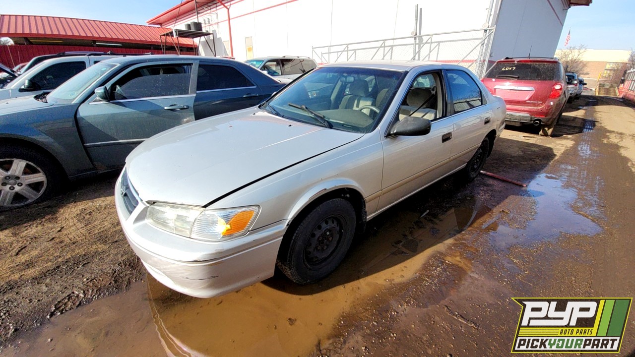 2000 TOYOTA CAMRY available for parts
