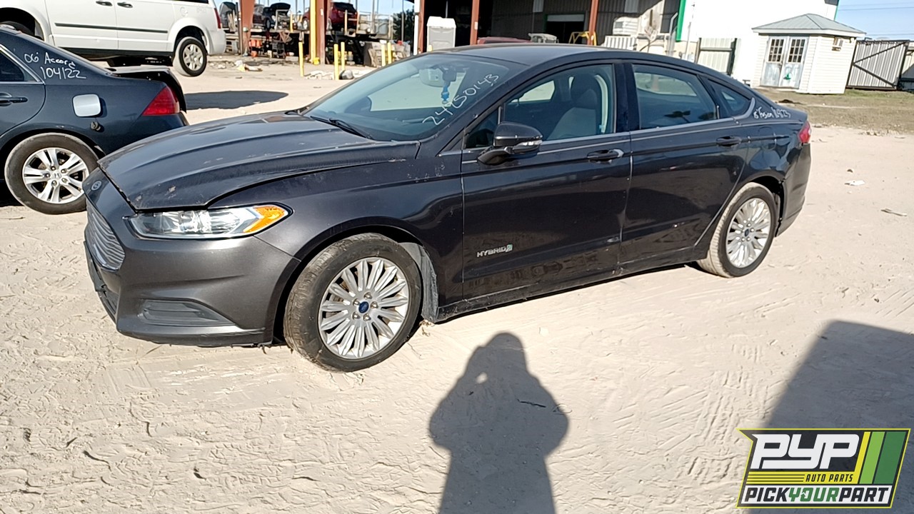 2015 FORD FUSION available for parts