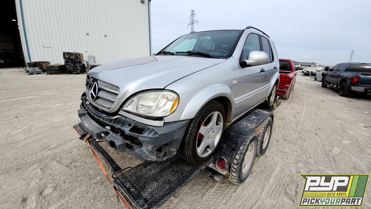 2000 MERCEDES-BENZ ML55 AMG partes disponibles