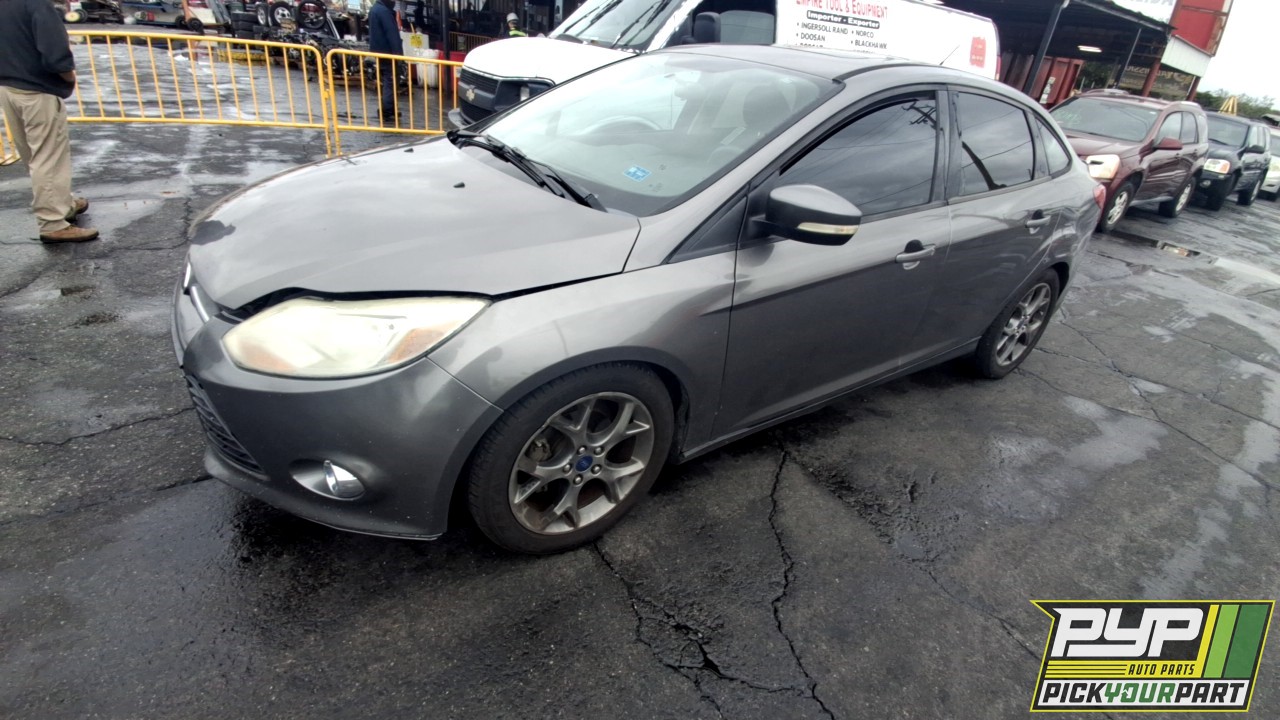 2014 FORD FOCUS partes disponibles