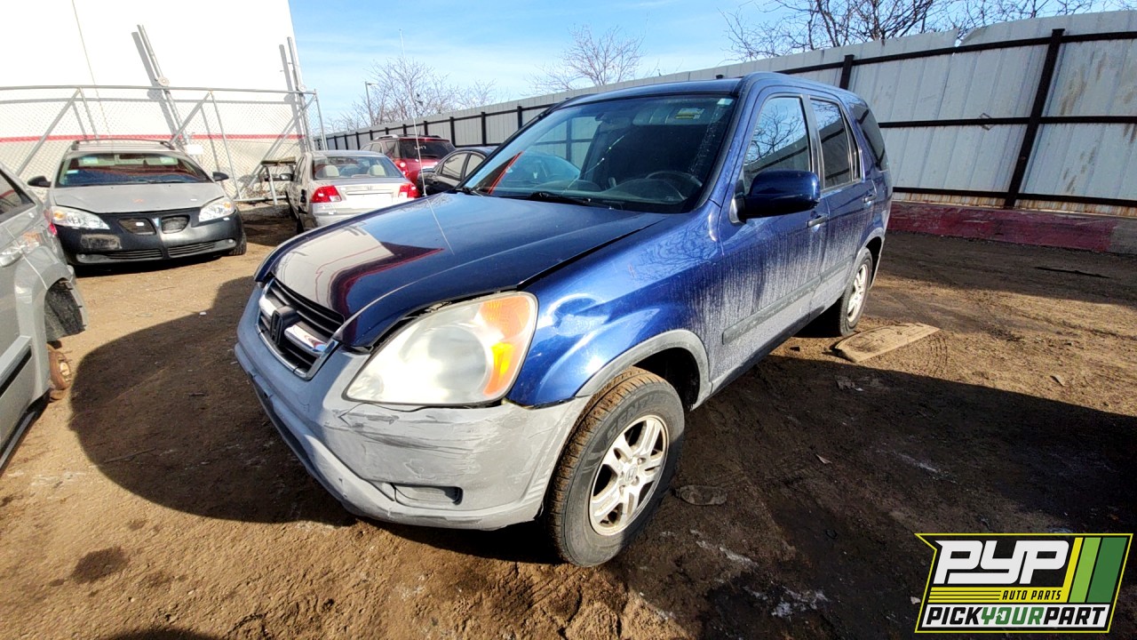 2004 HONDA CR-V available for parts