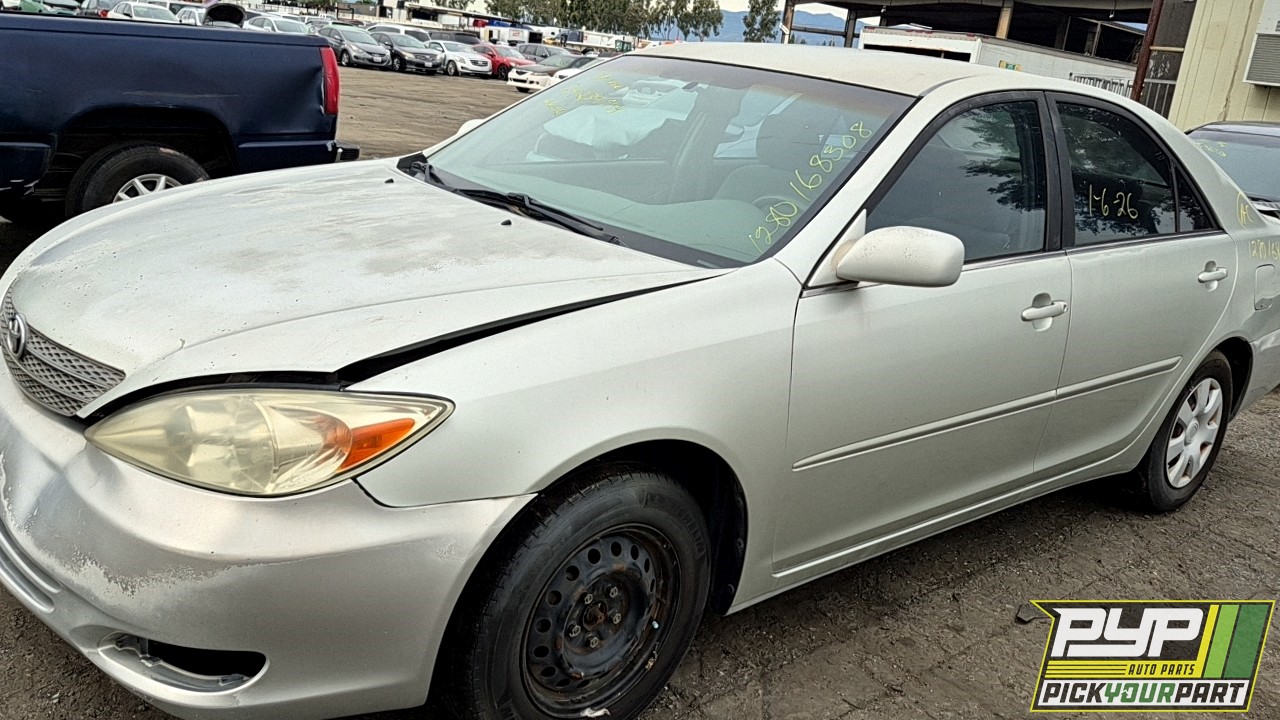 2002 TOYOTA CAMRY partes disponibles