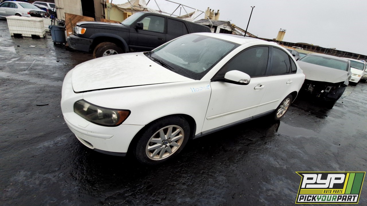 2007 VOLVO S40 partes disponibles