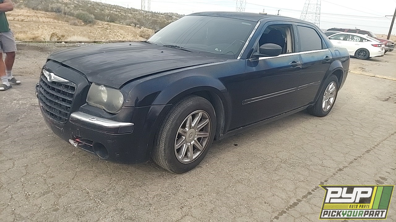 2006 CHRYSLER 300 partes disponibles