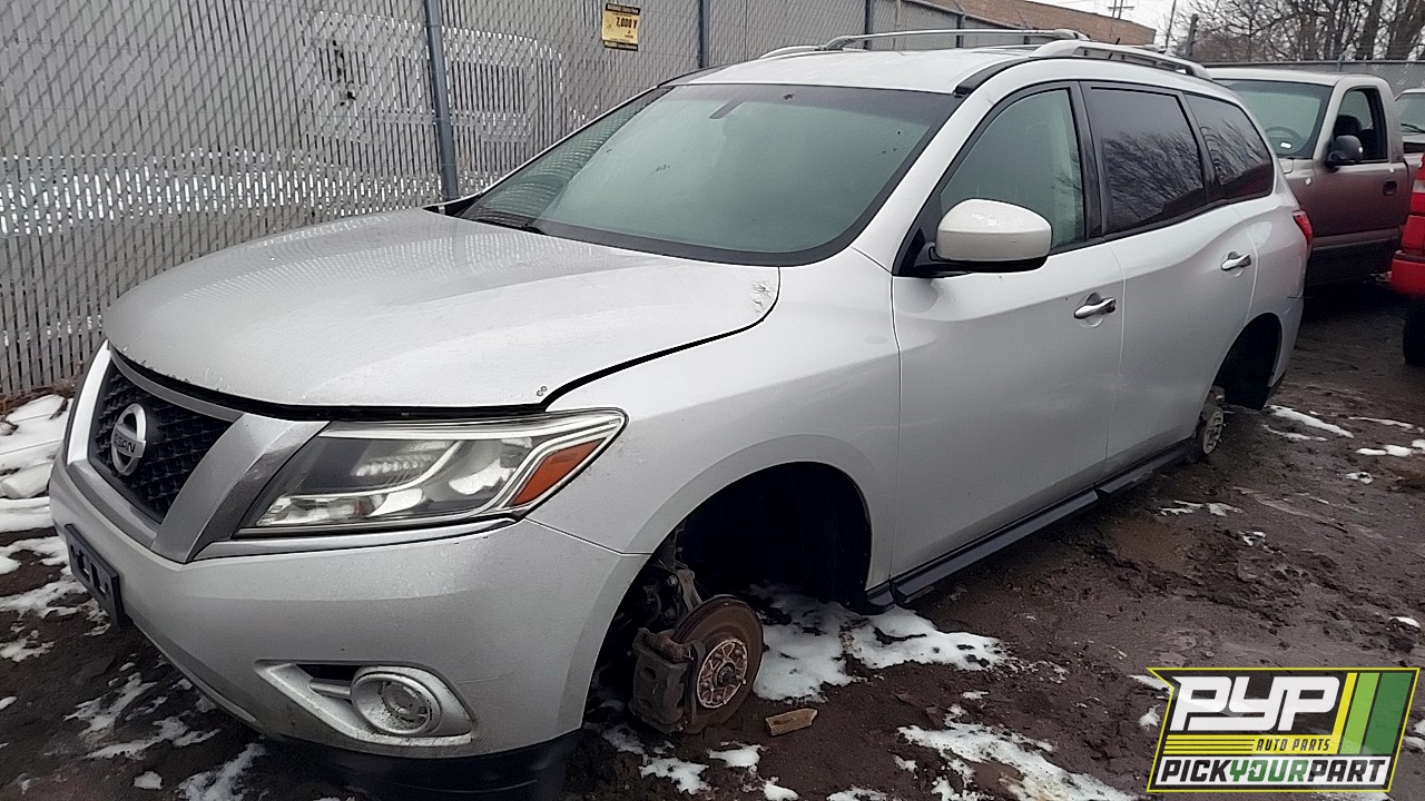 2013 NISSAN PATHFINDER partes disponibles