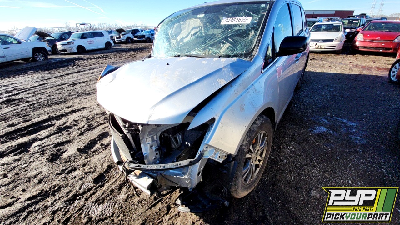 2013 HONDA ODYSSEY available for parts