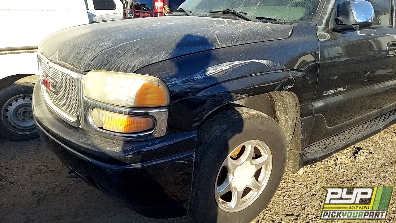 2002 GMC YUKON XL 1500 partes disponibles
