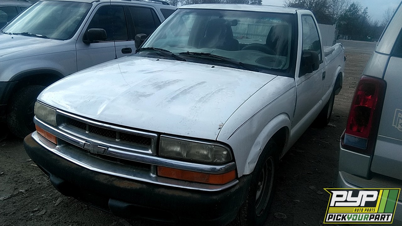 2003 CHEVROLET S10 partes disponibles
