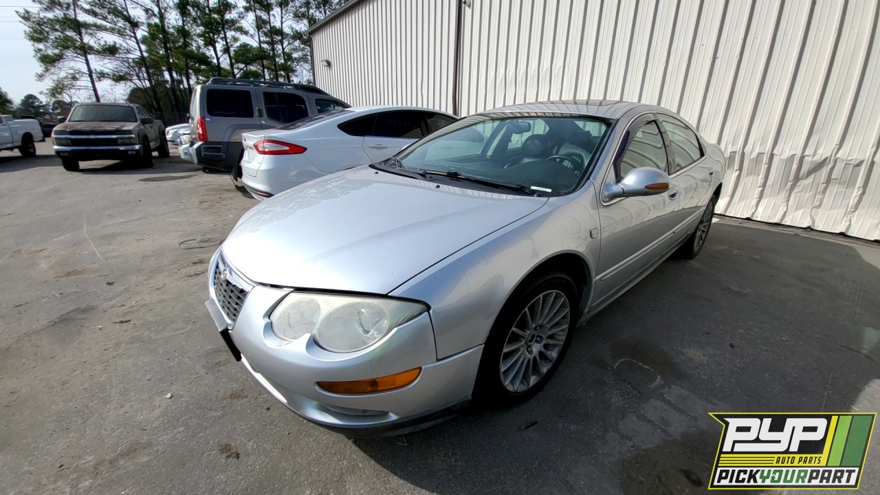 2003 CHRYSLER 300M partes disponibles