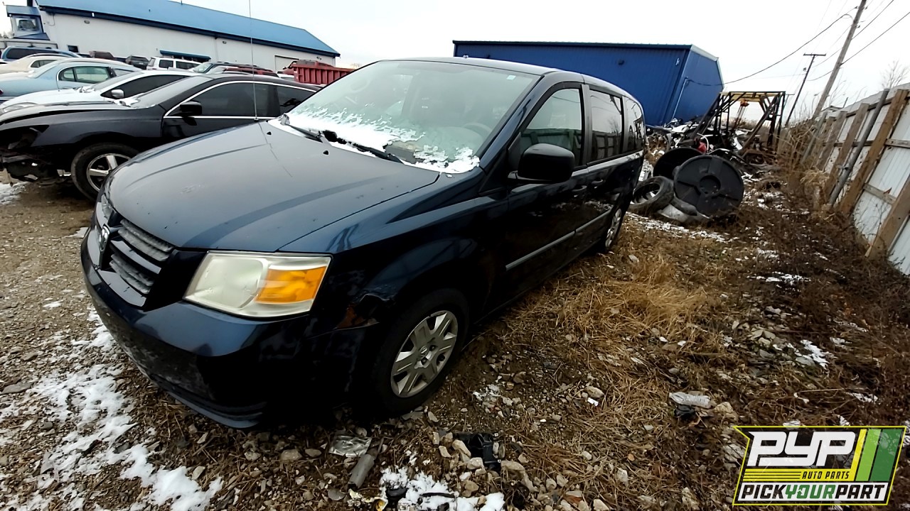 2008 DODGE GRAND CARAVAN available for parts