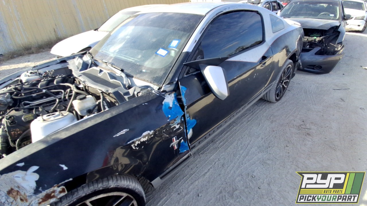 2012 FORD MUSTANG partes disponibles