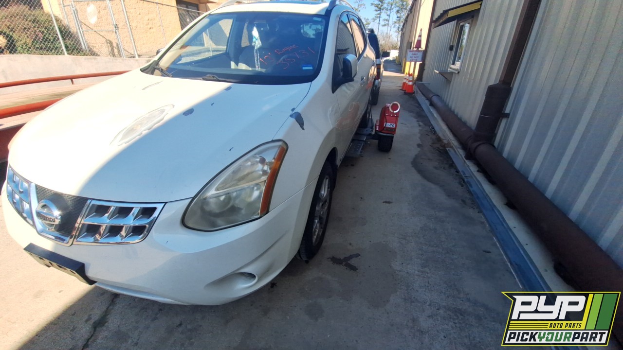 2013 NISSAN ROGUE available for parts