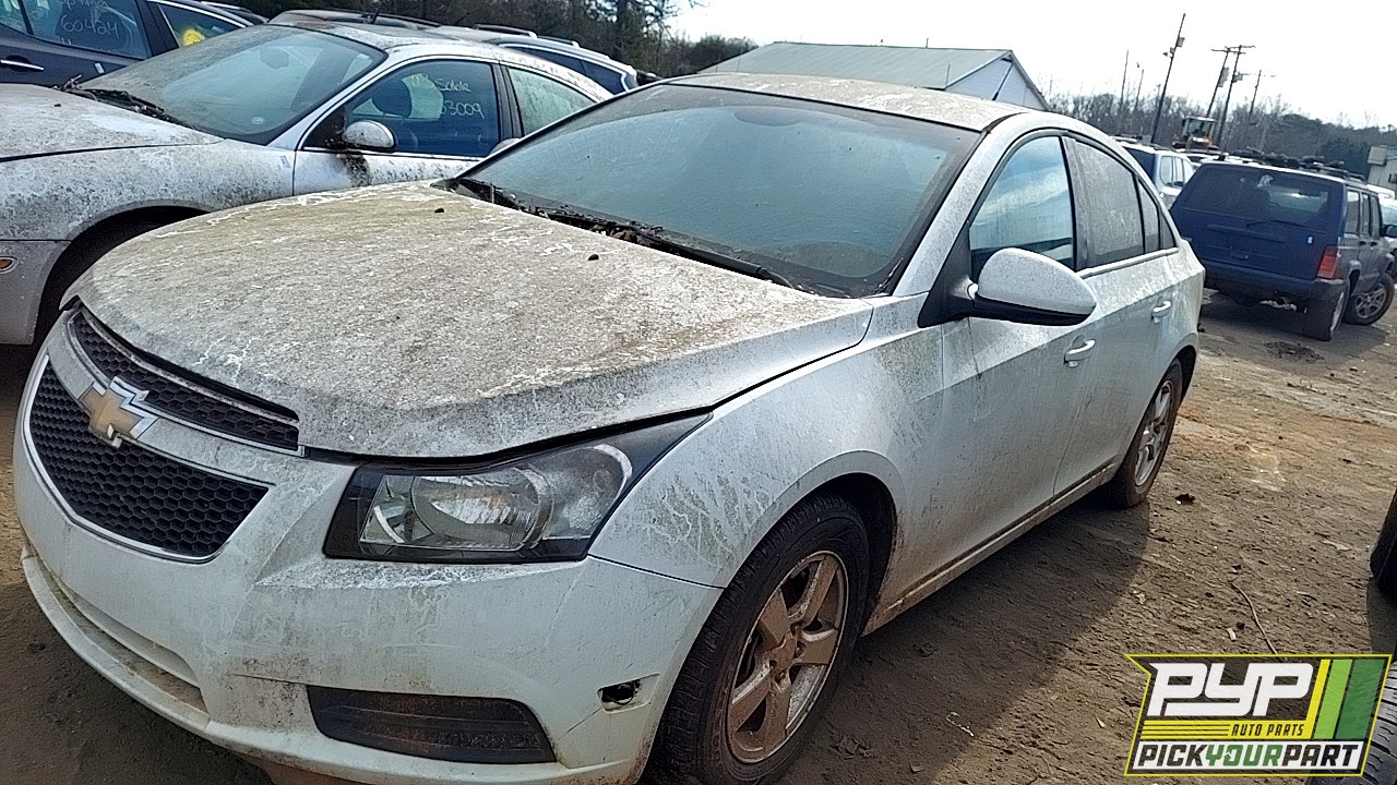 2011 CHEVROLET CRUZE partes disponibles